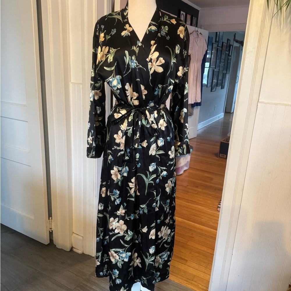 Floral Black Dressing Gown